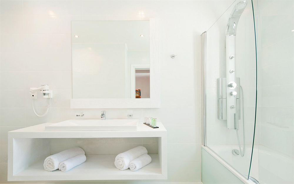 Onreech Hotel Seeduwa Exteriér fotografie